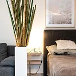 Avangard Lux - Przy Promenadzie Apartment *