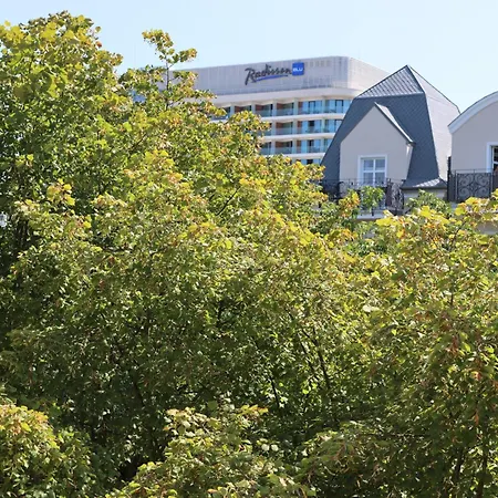 Avangard Lux - Przy Promenadzie - Z Garazem Appartement